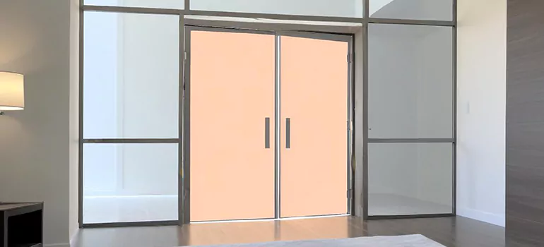Professional Accordion Door Repair in Templeton - Sinclair, Ontario