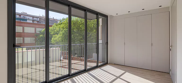 Aluminum Glazed Window Installation in Logan - C.P.R, ON