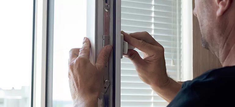 Lever Window Replacement Services in Armstrong Point, ON