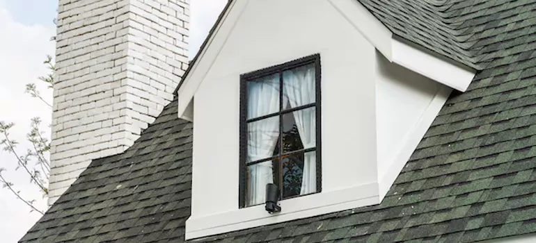 Roof Window Repair in Old Tuxedo, ON