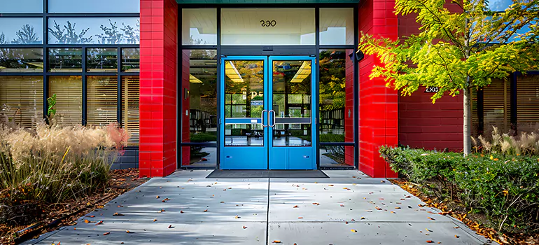 Roll Up Storefront Doors in Minnetonka, ON