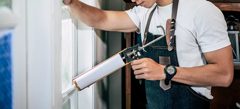 Window Caulking Contractor in Leila - McPhillips Triangle, ON