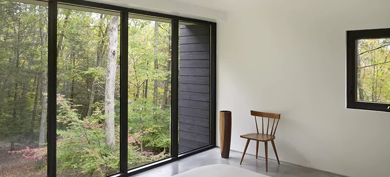 Bulletproof Window Protection Services in South Pointe, ON