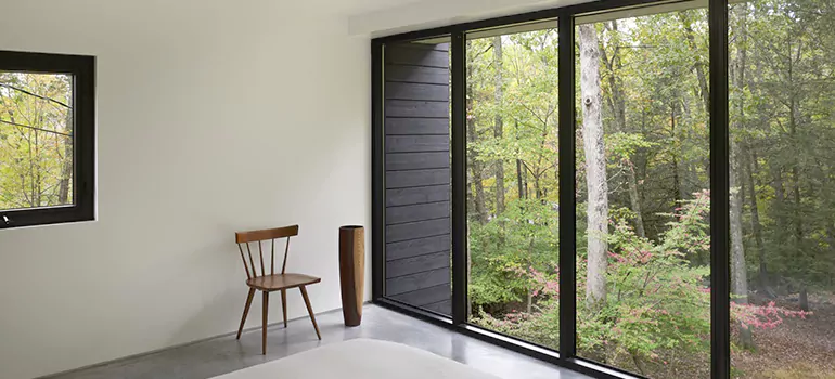 Triple Pane Energy Efficient Windows in Logan - C.P.R, ON
